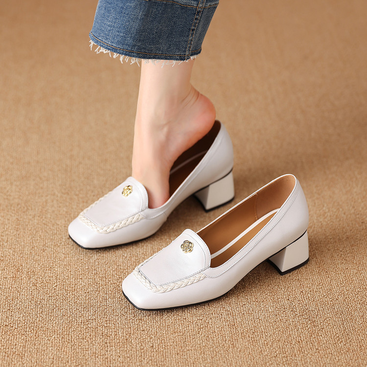 Deep Mouth Flat Shoes - Style o.html