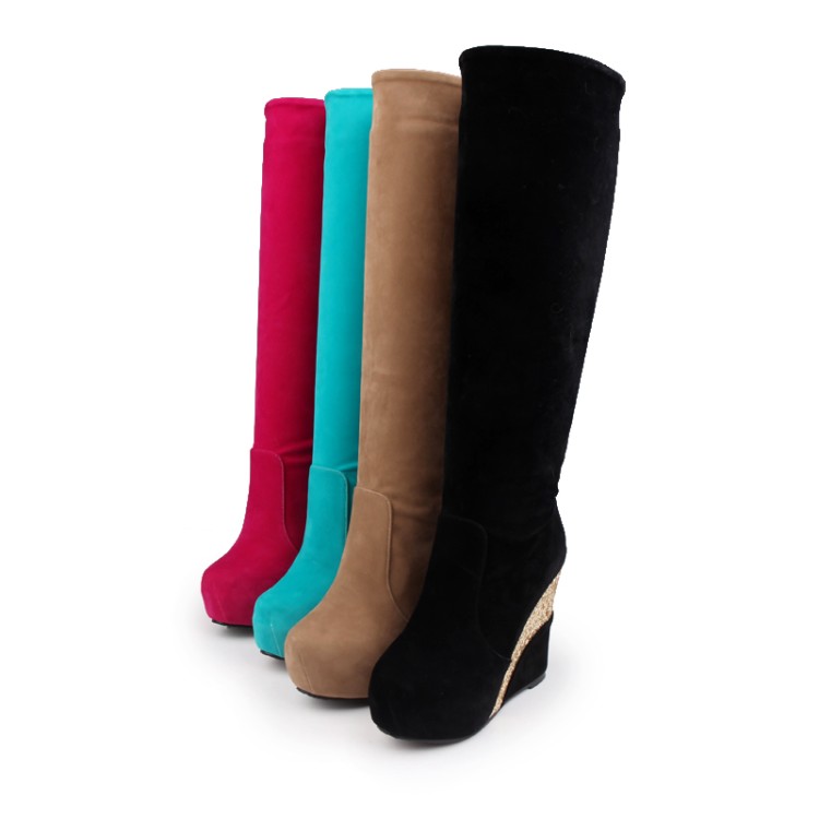 Suede Platform High Boots with High Heel and Faux Fur Lining - Image 4