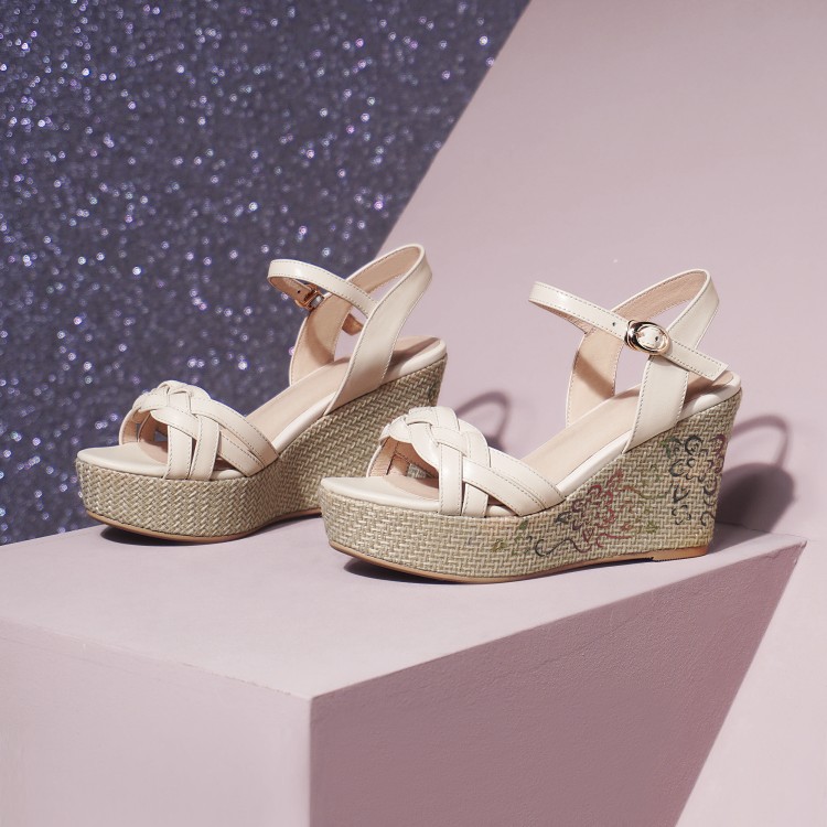 Women's Low Wedge One-Strap Open Toe Sandals - Image 4